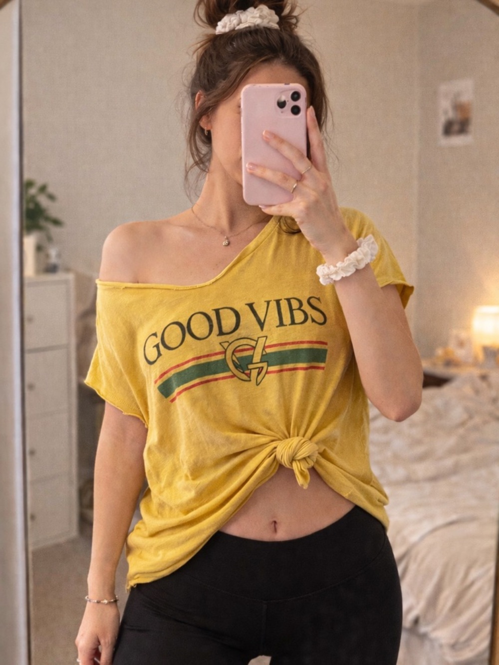 Oversized slouchy Good Vibes Graphic Tee - Yellow Short Sleeve Women's Top